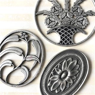 奧地利花卉圖案飾品 | 手工製作 錫製